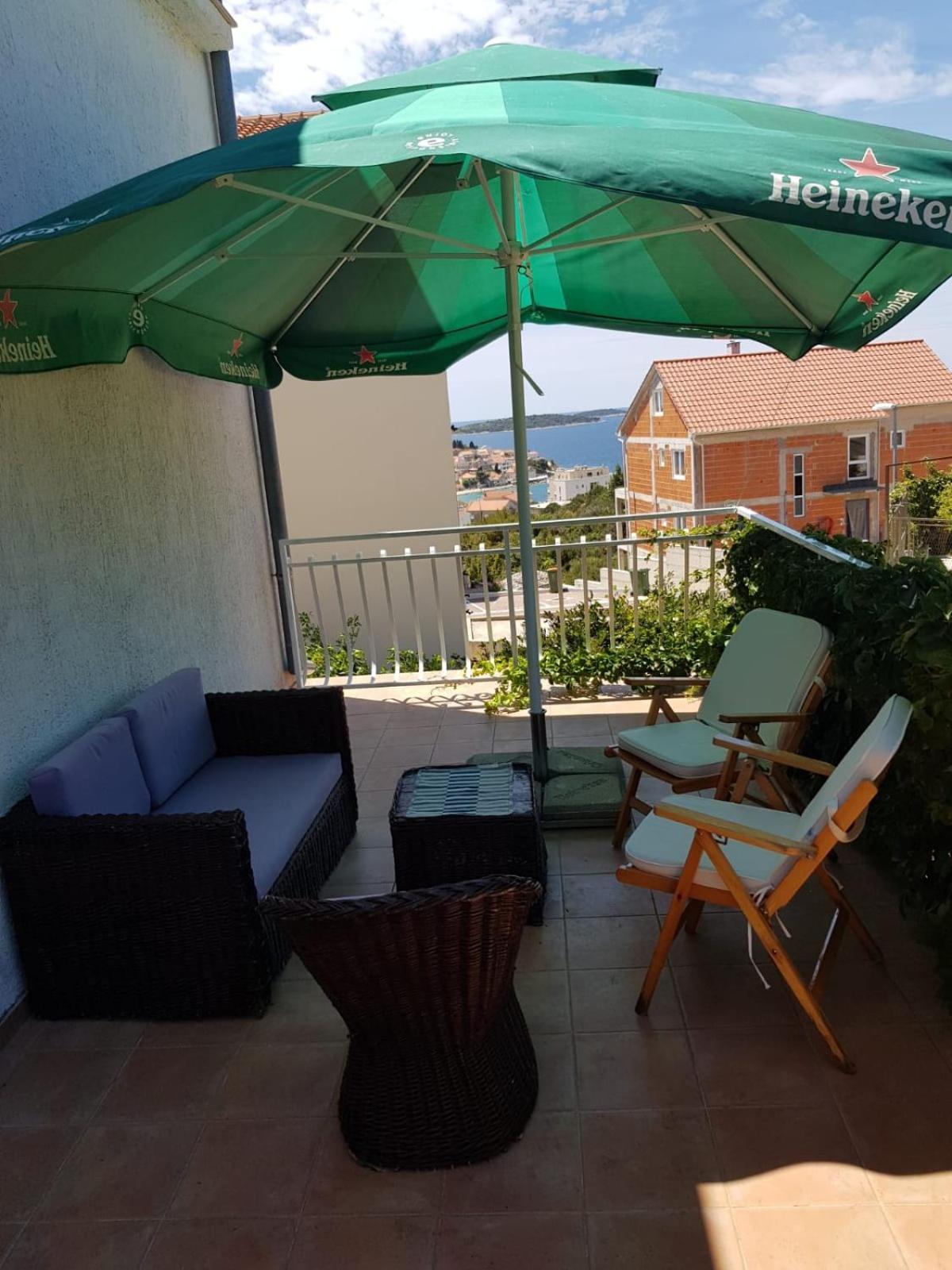 Apartmani Dekovic Primošten Extérieur photo
