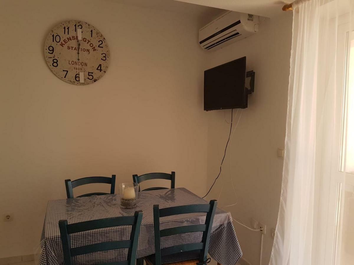 Apartmani Dekovic Primošten Extérieur photo